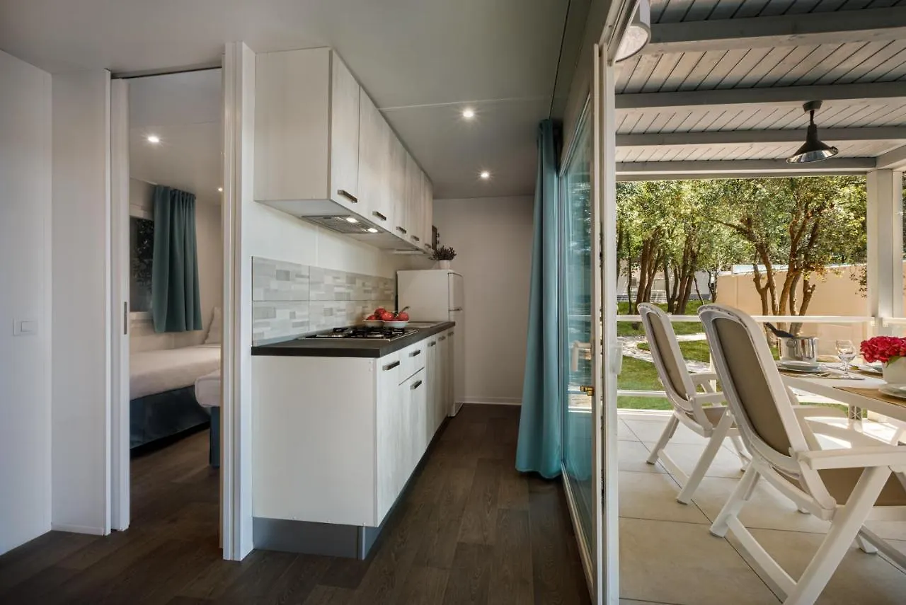 Maistra Camping Koversada Uncovered Naturist Mobile Homes Vrsar 2*,